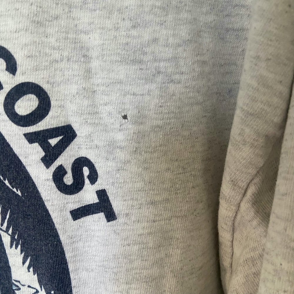 Brandy Melville John Galt Graphic California Long Sleeve Oversized Tee - Picture 4 of 4